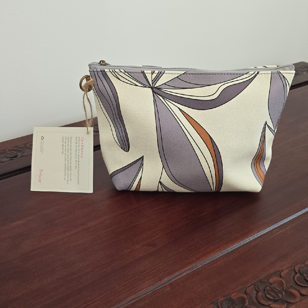 Thirty-One Cream and Grey Cosmetic Bag
